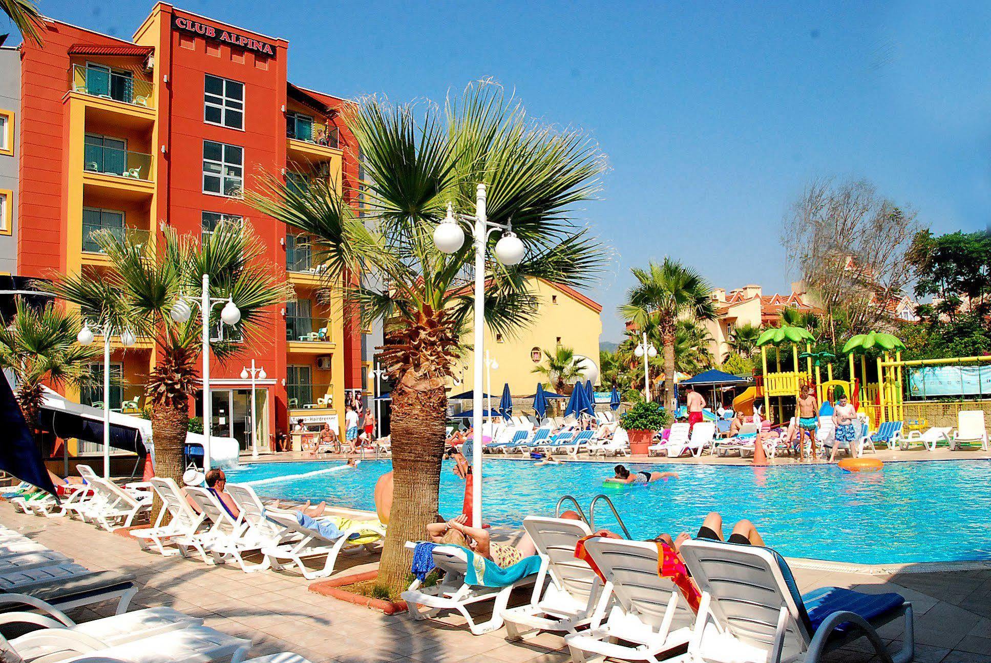 Отель Club Alpina Мармарис Экстерьер фото